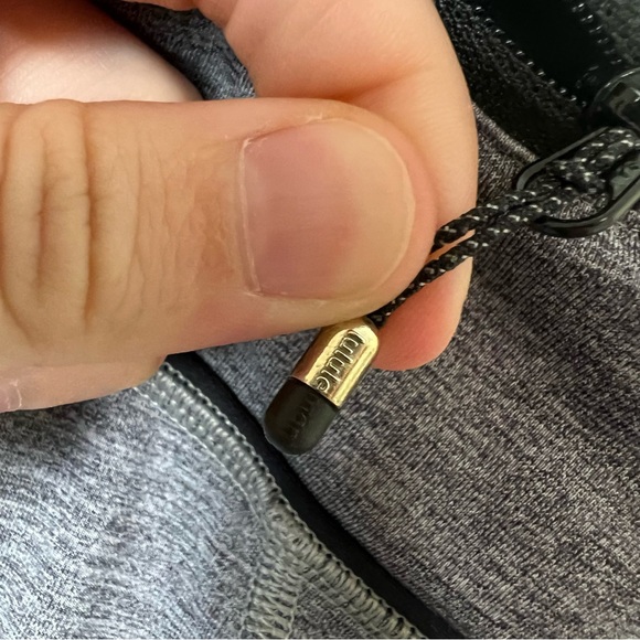 Lululemon Women’s Pace Rival Crop Leggings Black Gray Size 4 Pockets Mid Rise - Picture 10 of 13